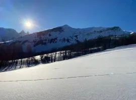 Logement 4/6 personnes à la montagne avec piscine