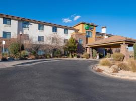 Holiday Inn Express & Suites St George North - Zion, an IHG Hotel, Holiday Inn hotel in Washington