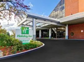 Holiday Inn Oakville Centre by IHG