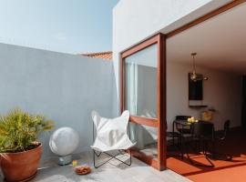 THE MODERNIST, Architecture experience