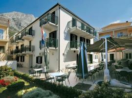 Pansion Knezovic, Privatzimmer in Baška Voda