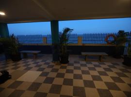Lamel Cove Beach Resort, hotel di Pondicherry