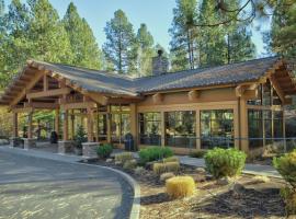 Seventh Mountain Resort, hotel in Bend