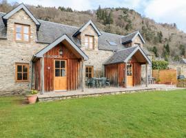 Bugaboo Cottage, hotel in zona Castle Menzies, Weem