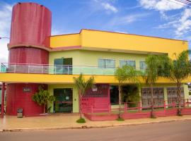 Domus Hotel Torre Canaã dos Carajás、Canaã dos Carajásのホテル