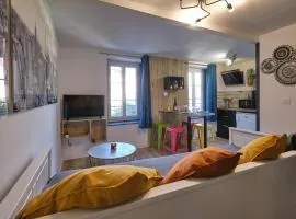 Jules - appartement au calme dans la BASTIDE proche citée médiéval