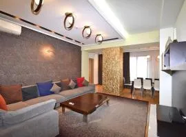 Teryan street, 3 bedrooms Luxury, Duplex apartment TT444
