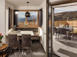 Sweet Dolomiti Sonneck, hotel a Maranza