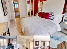 Luxury Business Apartment with Patio by Ah! Living - Birmingham City Centre