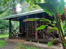 Cabinas Coco Lindo, feriebolig i Ojochal