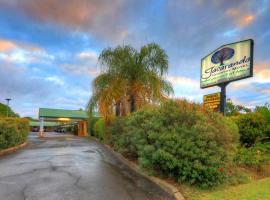 Jacaranda Country Motel, hotel with parking in Saint George