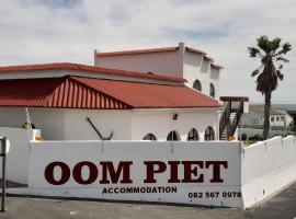 Oom Piet Accommodation, Gansbaai-höfnin, Gansbaai, hótel í nágrenninu