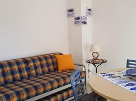 Appartamenti Porto Azzurro, apartment in Porto Azzurro