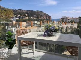 Apartment Cala Torta with Pool and Terrace in Canyamel, hotel a Capdepera