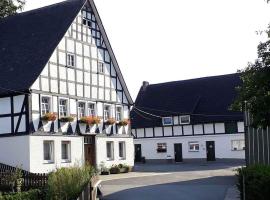 Ferienwohnungen Baust im Mühlental, hotel cu parcare din Eslohe