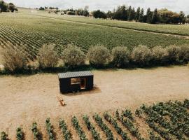 Parcel Tiny House I Saint Emilion, hotel din Saint-Émilion