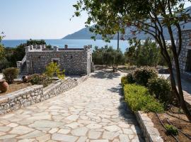 MELITI, hotel with parking in Skoutarion