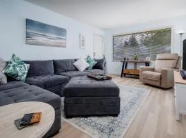 Walnut Bungalow West