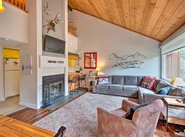 Lincoln Condo with Amenities and Shuttle to Loon!, vacation home in Lincoln