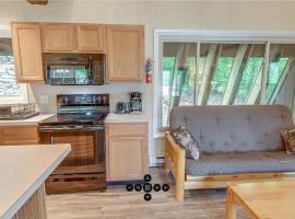 Spring Gulch A-Frame House 8, holiday rental in Mount Airy