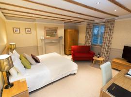 The Grange, hotel amb aparcament a Thornton Dale