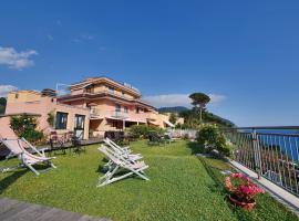 Hotel Residence Mondial, hotel v destinaci Moneglia