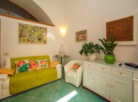 Atrani Apartments on the Amalfi Coast, air-purified, close to the beach and easy access, хотел в Атрани