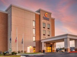 Comfort Inn & Suites, hotel en Harrisonburg