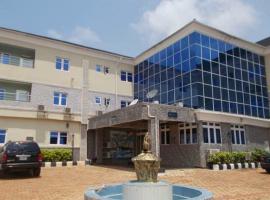 Room in Lodge - Dublina Hotels and Suites, holiday rental in Asaba