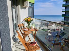 Glamour Sea view Family Apartments - Spa n Pools Resort, Hotel in Mamaia