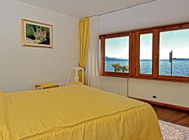 Camere Al Veliero: Gardone Riviera'da bir otel