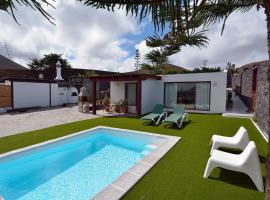 Villa Nelida peace lovers Vegueta By PVL, hotel in La Vegueta