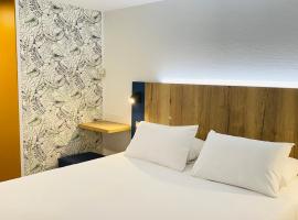 Kyriad Direct Chalon Sur Saone Nord, hotel v destinaci Champforgeuil