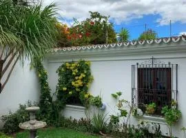 Casa Chula / Céntrica con jardín, terraza y parqueo