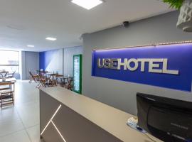 USEHOTEL - A uma quadra do complexo hospitalar Santa Casa, ξενοδοχείο διαμερισμάτων στο Πόρτο Αλέγκρε