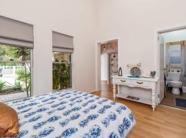 Gawler Townhouses 1C , 1 Queen bed, apartment in Gawler