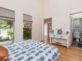 Gawler Townhouses 1C , 1 Queen bed