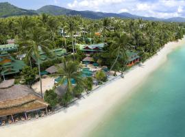 Friendship Beach Resort & Atmanjai Wellness Centre, hotelli kohteessa Rawai Beach