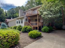 Bearadise on the Creek, vacation rental in Maggie Valley