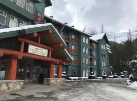 Snow Creek Lodge by Fernie Central Reservations, hotel in Fernie