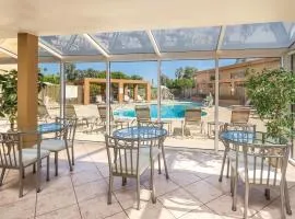 WorldMark Palm Springs - Plaza Resort and Spa