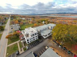 L'île-Do - Ile d'Orléans, hotel na may parking sa St-Pierre-de-l'Île-d'Orléans