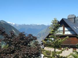 Baqueira Apartamentos Cota 1700 a pie de pistas, hotel em Baqueira-Beret