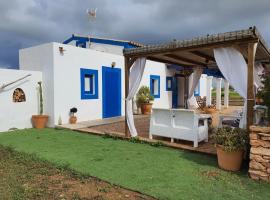 Villa Marta Formentera, cottage in Sant Ferran de Ses Roques