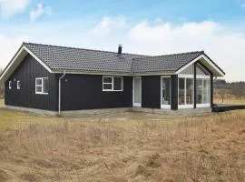 8 person holiday home in Brovst-By Traum