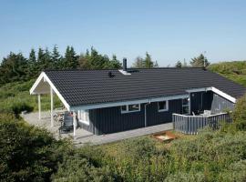 Three-Bedroom Holiday home in Hjørring 7: Lønstrup şehrinde bir konaklama birimi