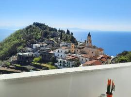 L'Arabesco Apartment, hotel v Amalfi