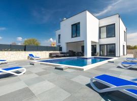 Villa Gloriette: Krk şehrinde bir otel