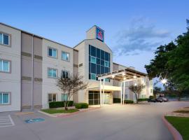 Motel 6-San Antonio, TX - Airport, hotel near Six Flags Fiesta Texas, San Antonio