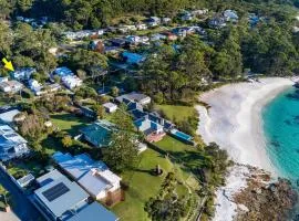 The Green Whaler Hyams Beach